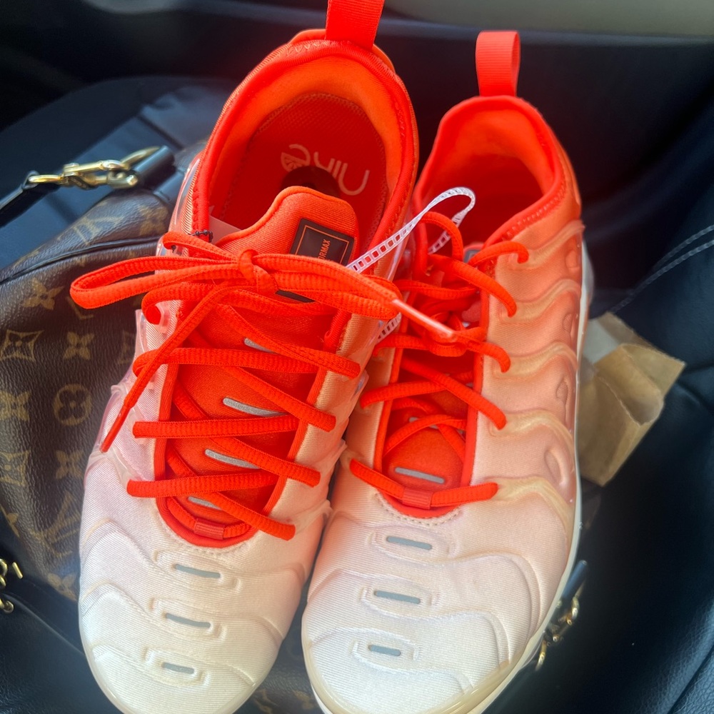New Orange Nike